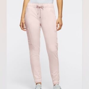 Women's Mesh-Enhanced Scrub Jogger XSP